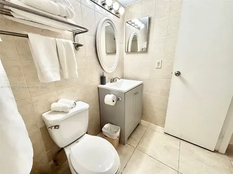 19201 Collins Avenue Sunny Isles Beach FL 33160