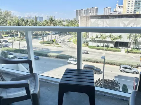 19201 Collins Avenue Sunny Isles Beach FL 33160