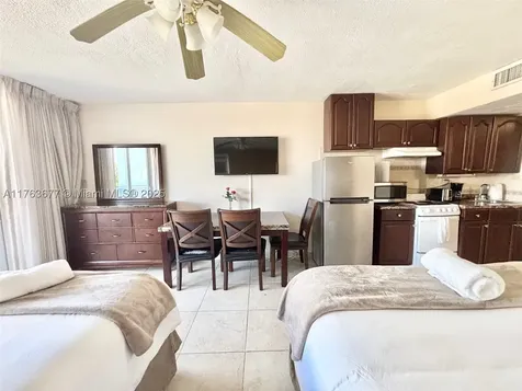 19201 Collins Avenue Sunny Isles Beach FL 33160