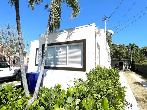 929 SW 12th Avenue Miami FL 33130