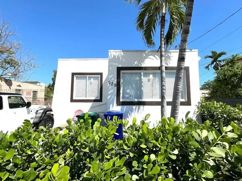 929 SW 12th Avenue Miami FL 33130