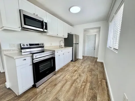 929 SW 12th Avenue Miami FL 33130