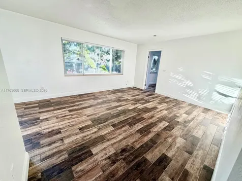 929 SW 12th Avenue Miami FL 33130