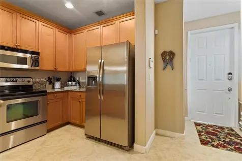 4650 SW 75th Way Davie FL 33314
