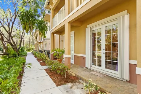 4650 SW 75th Way Davie FL 33314