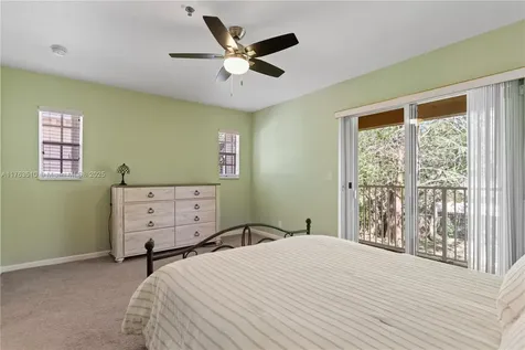 4650 SW 75th Way Davie FL 33314