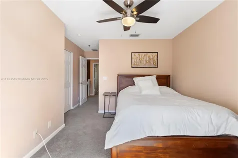 4650 SW 75th Way Davie FL 33314