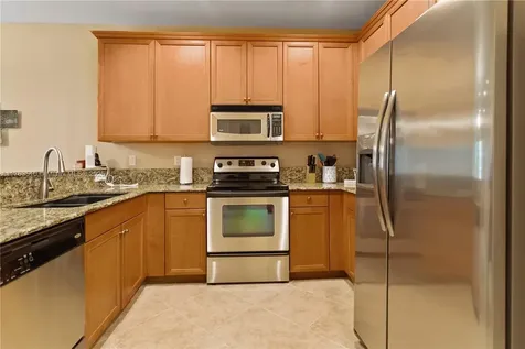 4650 SW 75th Way Davie FL 33314