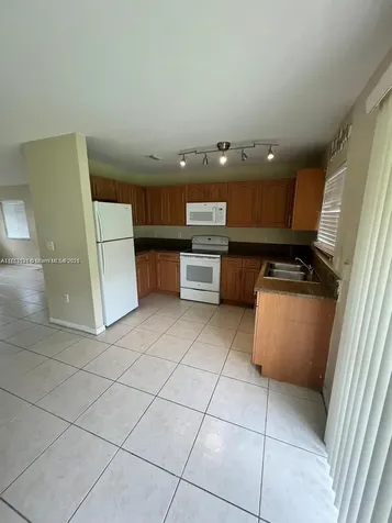 3381 NW 212th Street Miami Gardens FL 33056