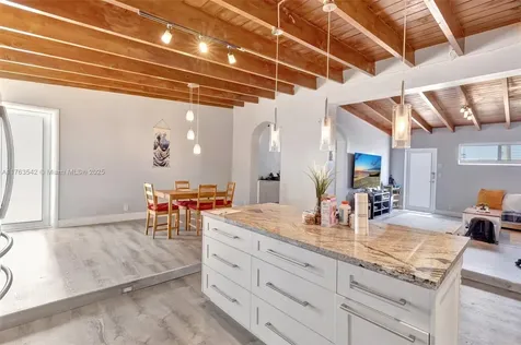 3138 SW 14th Street Fort Lauderdale FL 33312