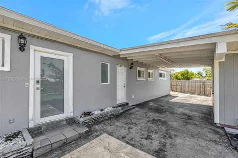 3138 SW 14th Street Fort Lauderdale FL 33312