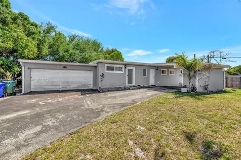 3138 SW 14th Street Fort Lauderdale FL 33312