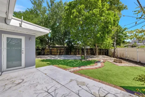 3138 SW 14th Street Fort Lauderdale FL 33312