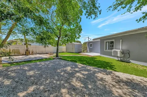 3138 SW 14th Street Fort Lauderdale FL 33312