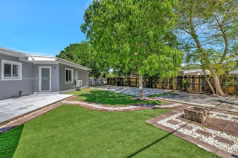 3138 SW 14th Street Fort Lauderdale FL 33312