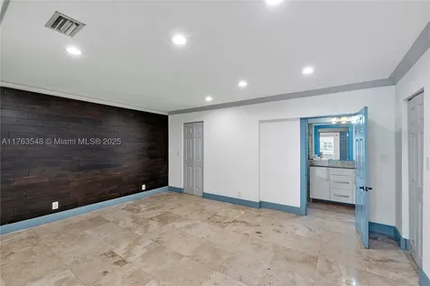 1541 SW 52nd Avenue Plantation FL 33317