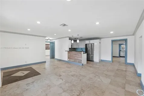 1541 SW 52nd Avenue Plantation FL 33317