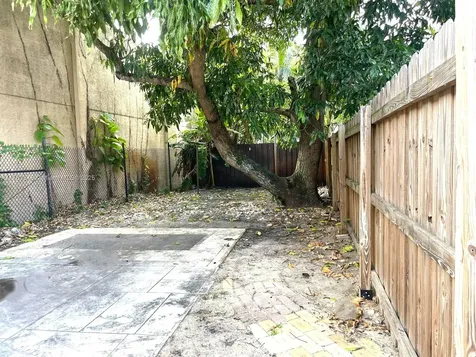 1541 SW 52nd Avenue Plantation FL 33317