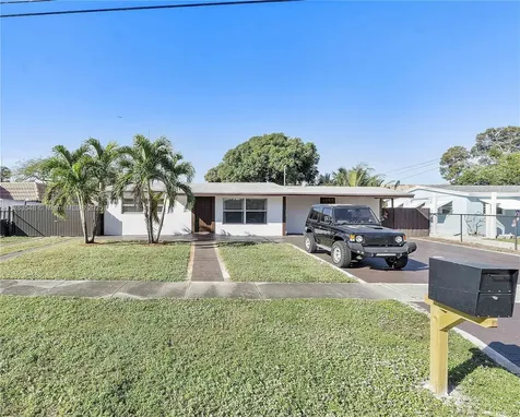 1541 SW 52nd Avenue Plantation FL 33317
