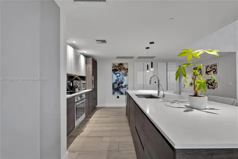 121 NE 34th Street Miami FL 33137