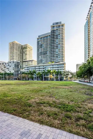 121 NE 34th Street Miami FL 33137