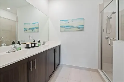 5420 SW 14th Court North Lauderdale FL 33068