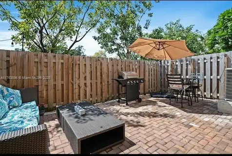 5420 SW 14th Court North Lauderdale FL 33068