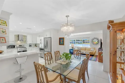 10490 NW 18th Place Pembroke Pines FL 33026
