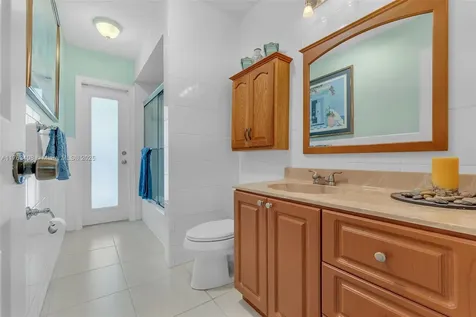10490 NW 18th Place Pembroke Pines FL 33026