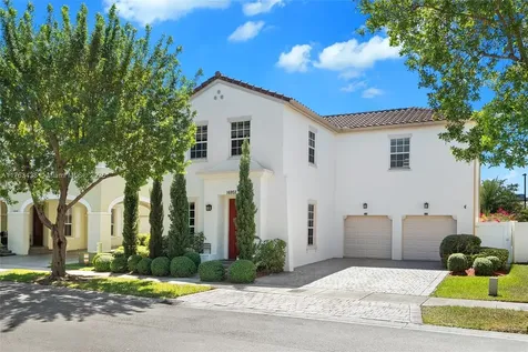 16952 SW 92nd Street Circle Miami FL 33196