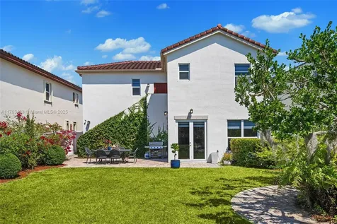 16952 SW 92nd Street Circle Miami FL 33196