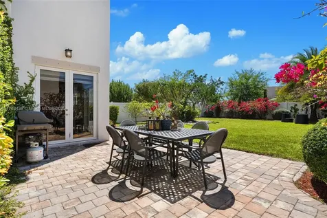 16952 SW 92nd Street Circle Miami FL 33196