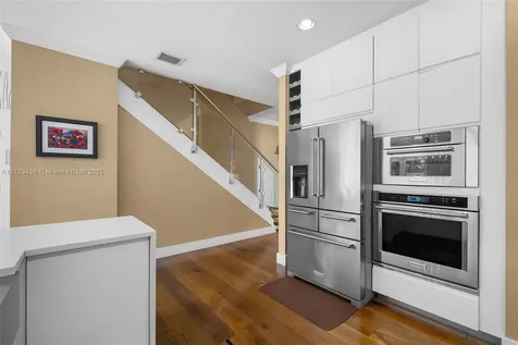 16952 SW 92nd Street Circle Miami FL 33196