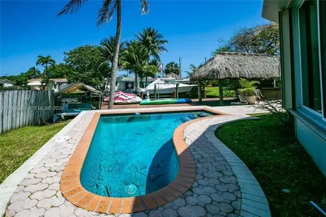 4750 SW 43rd Avenue Dania Beach FL 33314