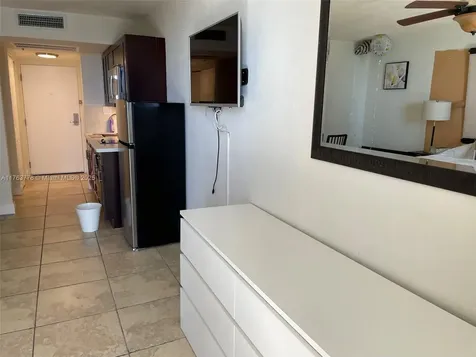 19201 Collins Avenue Sunny Isles Beach FL 33160