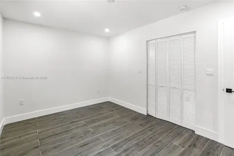 6590 NW 22nd Street Sunrise FL 33313