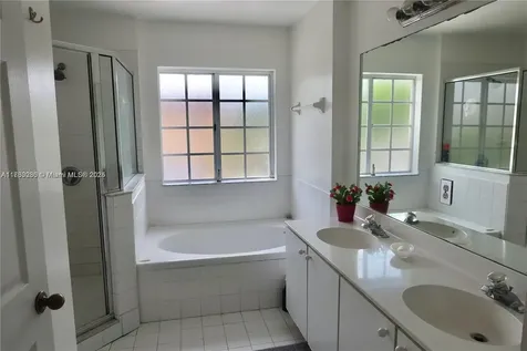 10761 NW 52nd Street Doral FL 33178