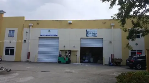 3221 NW 82 Avenue Doral FL 33122