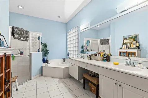 1270 Beacon Circle Wellington FL 33414