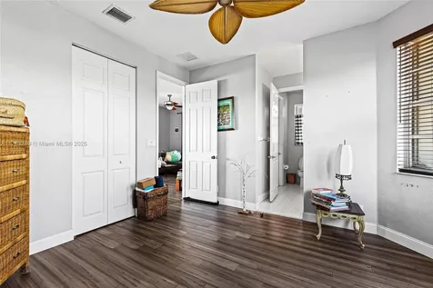 1270 Beacon Circle Wellington FL 33414