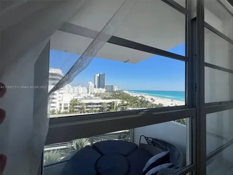 100 Lincoln Road Miami Beach FL 33139