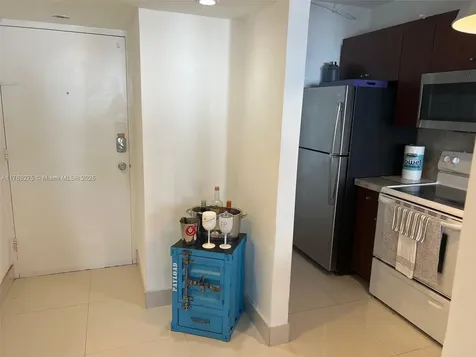 100 Lincoln Road Miami Beach FL 33139