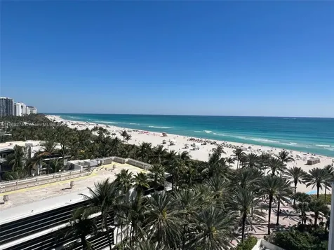 100 Lincoln Road Miami Beach FL 33139