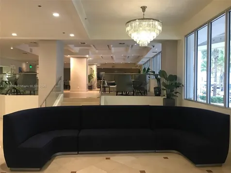 100 Lincoln Road Miami Beach FL 33139
