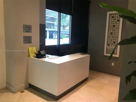 100 Lincoln Road Miami Beach FL 33139