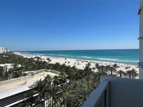 100 Lincoln Road Miami Beach FL 33139