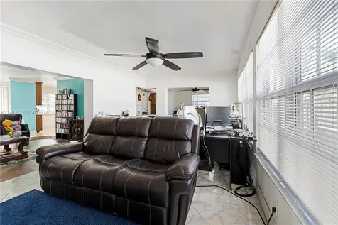 3940 NW 34th Avenue Lauderdale Lakes FL 33309