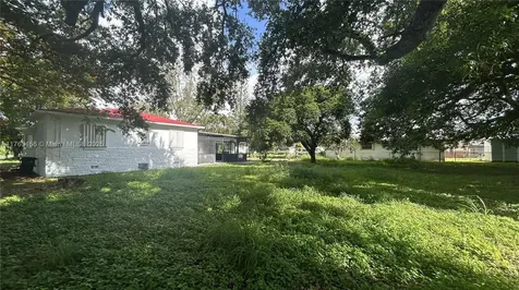 205 Seaman Avenue Opa-Locka FL 33054