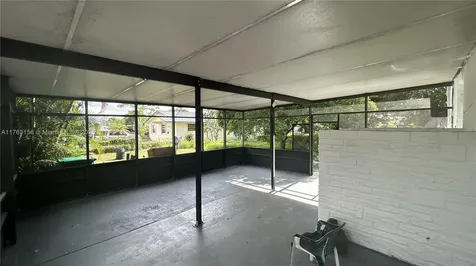 205 Seaman Avenue Opa-Locka FL 33054