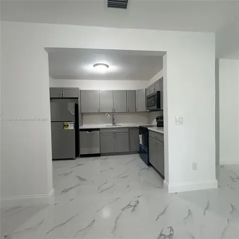 205 Seaman Avenue Opa-Locka FL 33054